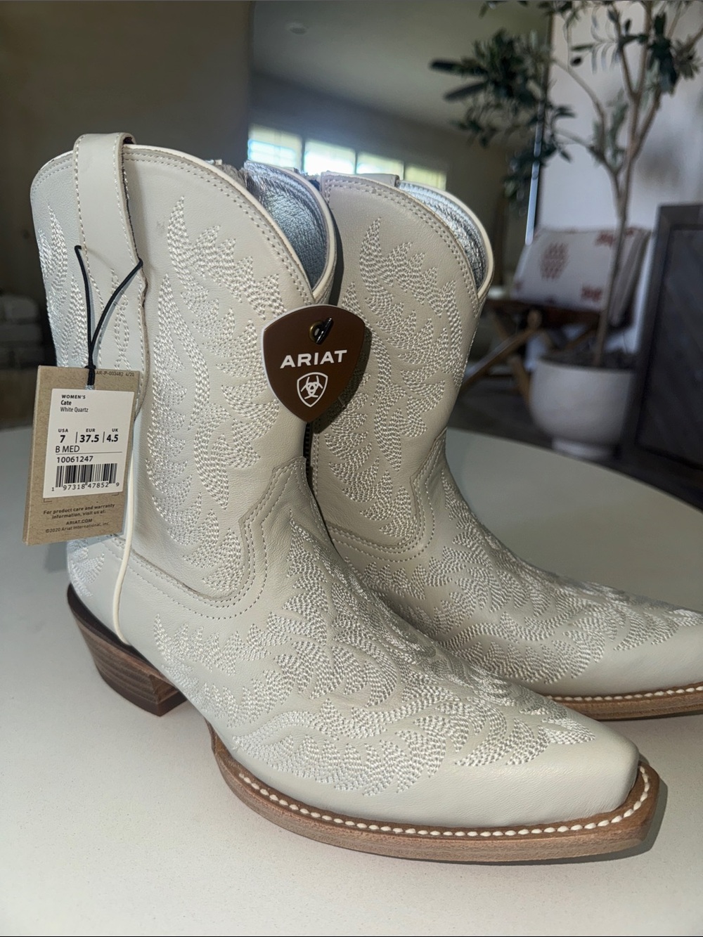 Ariat White Women's Cate white Quartz ankle boots